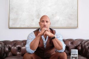 Simone é a filha do meio