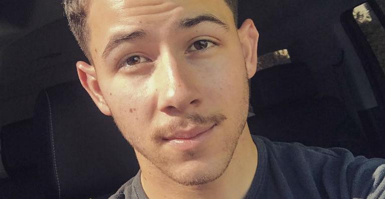 Nick Jonas e esposa em ensaio fotográfico