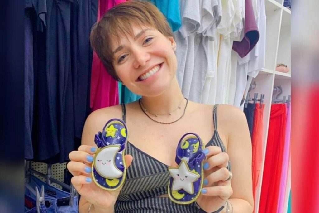 A atriz é mãe de primeira viagem