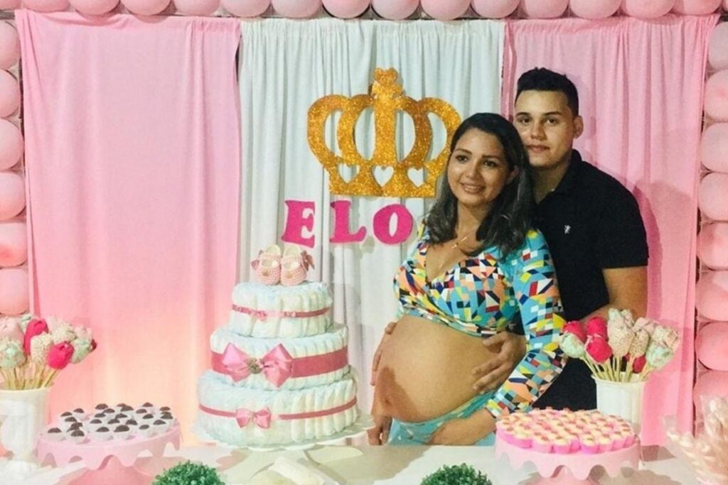 Elane e Marcelo seriam pais de primeira viagem