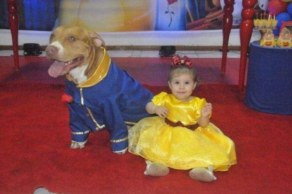 Os dois arrasaram com o visual no dia da festa