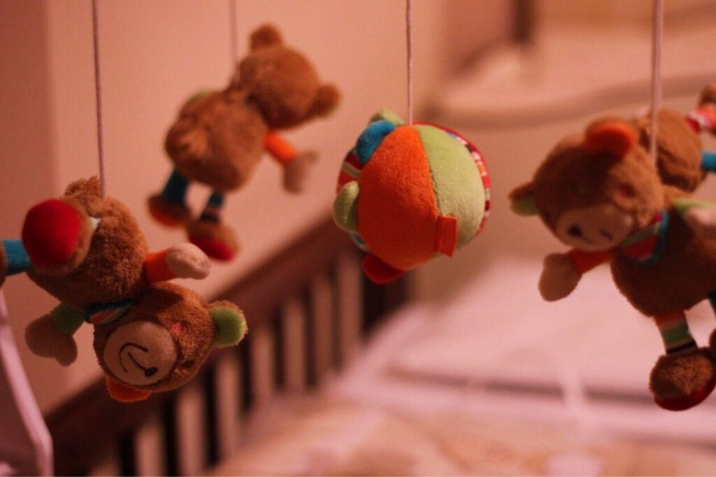 O bebê teve uma fratura no crânio