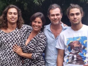 Tatá está esperando a primeira filha do casal e a primeira neta de Valéria