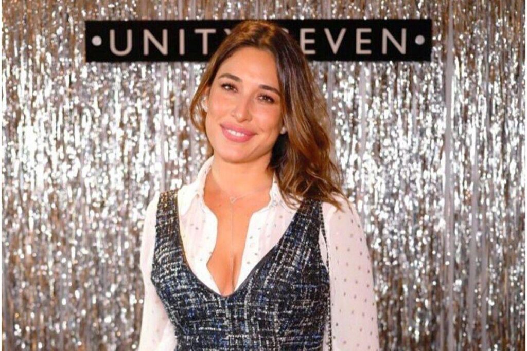 A atriz está com 5 meses de gravidez