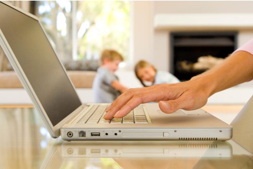 Tudo isso sem sair de casa