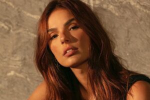 Isis Valverde e André Resende são pais de Rael