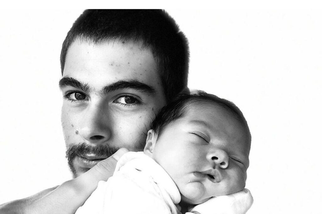 Rafa está babando na primeira filha e com toda razão