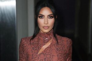 Kim é mãe de quatro crianças: North, Saint, Chicago e Psalm