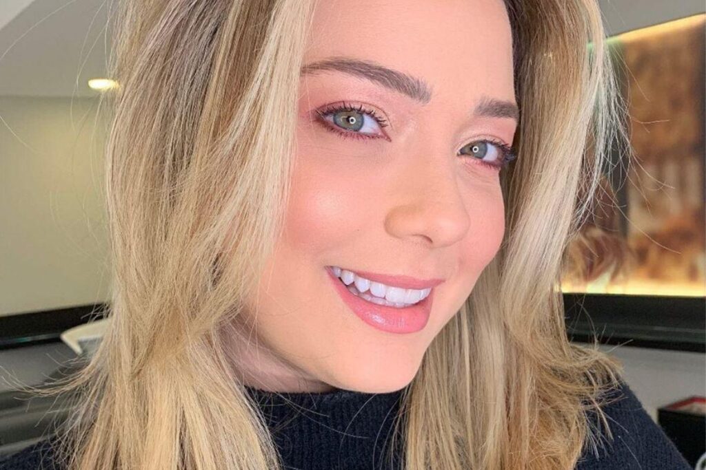 Carol Dantas comemorou o mêsversário de Valentin