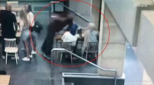 O crime aconteceu numa lanchonete chamada Bay Vista em Sydney, na Austrália