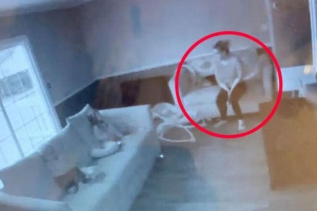 Na foto, Leila, o marido e os 4 filhos