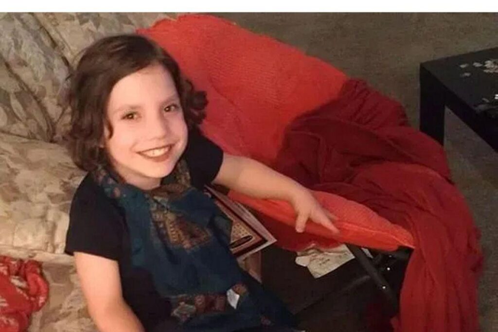 Natalia afirma que tem apenas 16 anos