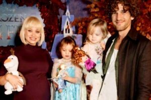 Kimberly Wyatt e Max são pais de Willow, Maple e Senna