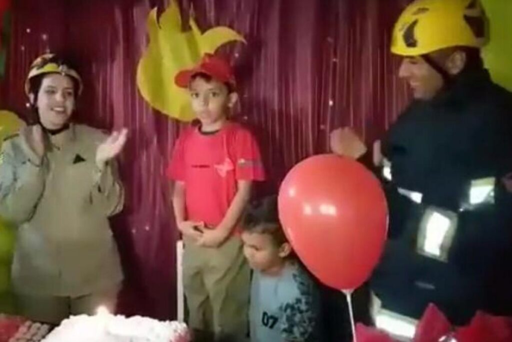 Tudo aconteceu porque a mãe de Gabriel, Luana, escreveu uma carta para os bombeiros