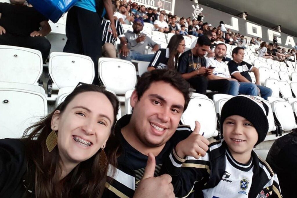 A equipe prestou suporte pele whatsapp