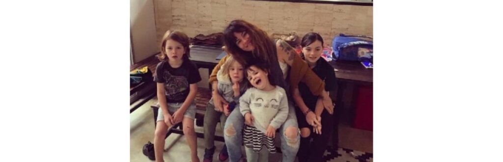 A blogueira explicou que essa é a família moderna