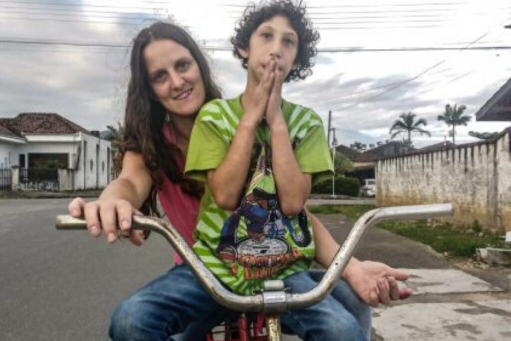 Suellen busca tranquilizar o filho todos os dias