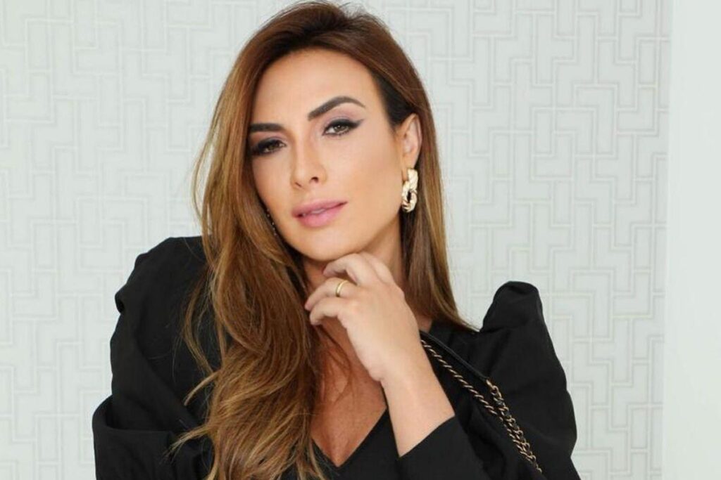 Nicole Bahls e o marido Marcelo Bimbi querem aumentar a família