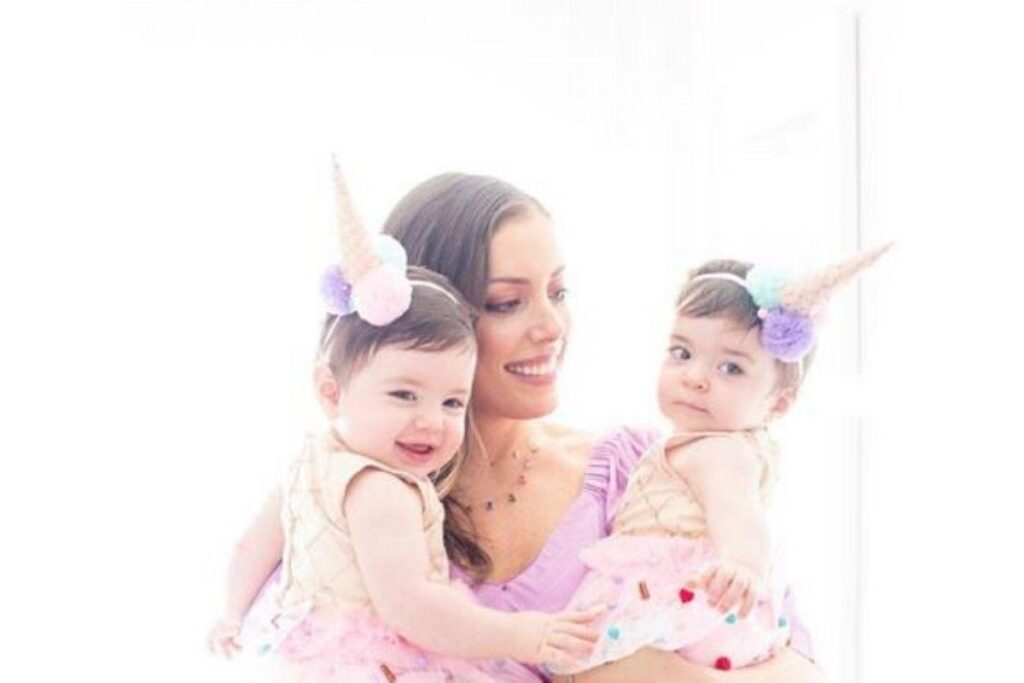 As gêmeas são fruto do relacionamento de Fabiana com Bruno D’Ancona