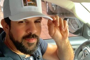 O casal está esperando pelo primeiro filho