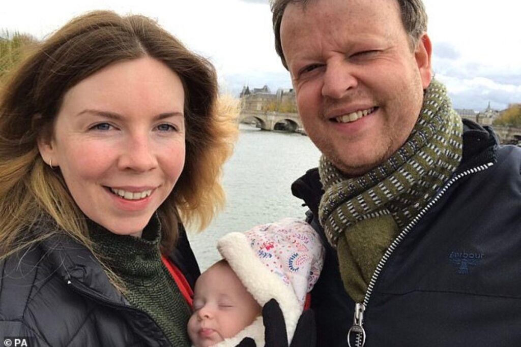 Georgina tem 4 meses