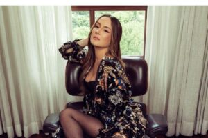 Claudia Leitte tem três filhos e já está passando a programação dos próximos shows, mas foi o corpo dela que chamou a atenção