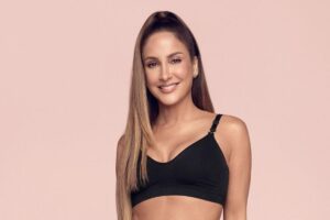 Bela é a filha mais nova de Claudinha