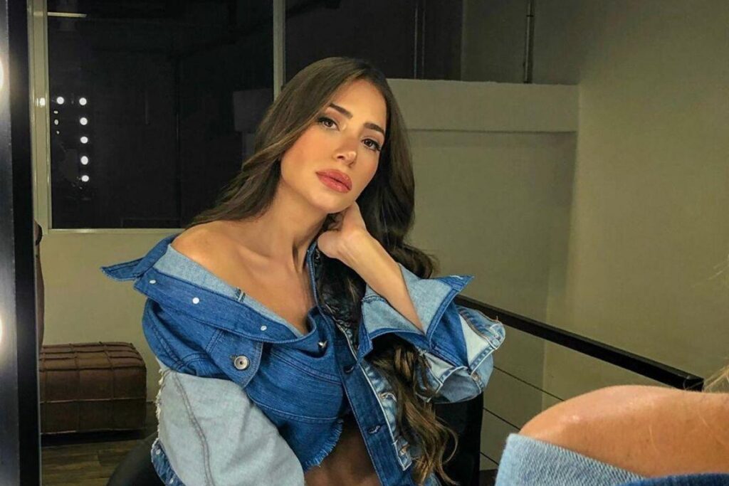 Parece que a futura avó também está ansiosa pela chegada do bebê