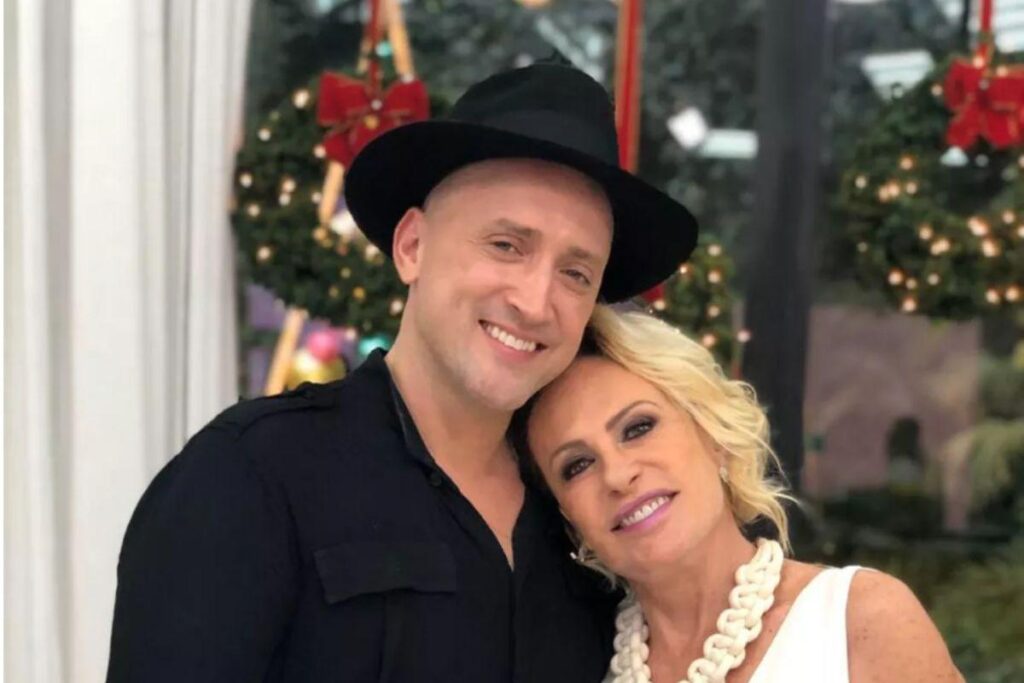 Olha o filho dele ai