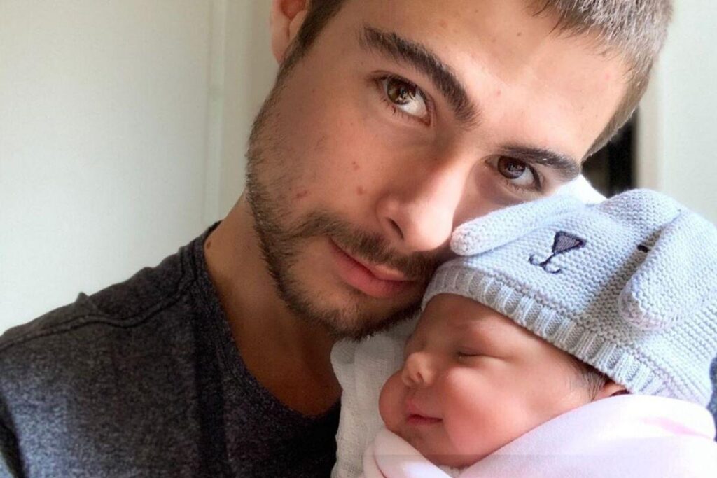 Clara Maria é a primeira filha do casal