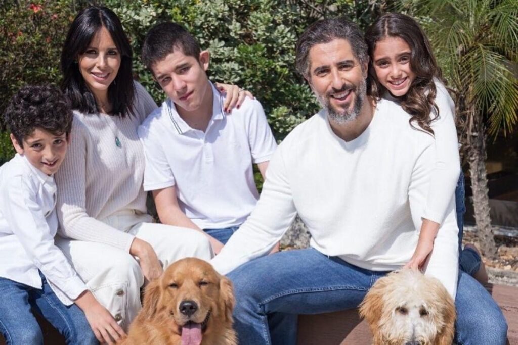 A família toda reunida