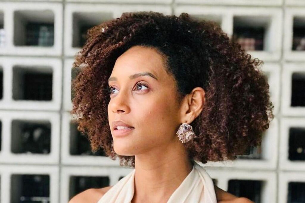 “Esse foi nosso primeiro encontro, ano passado”, escreveu a atriz