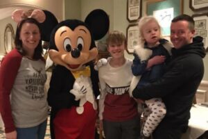 Kelly Mills, mãe de Penny, compartilhou um relato emocionante sobre a filha