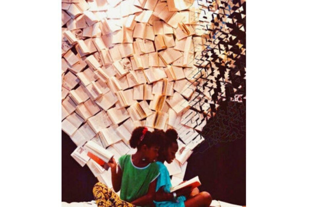 Irmãs gêmeas criam projeto que incentivam a leitura na comunidade.