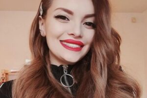 Ella Dvornik mostrou um efeito colateral da gravidez