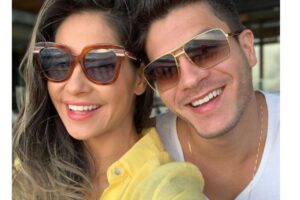 Mayra Cardi pratica exercícios com filha Sophia