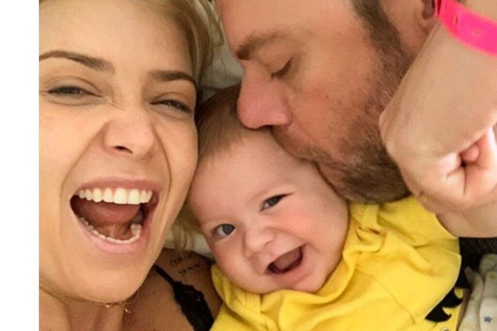 Luiza Possi e a família