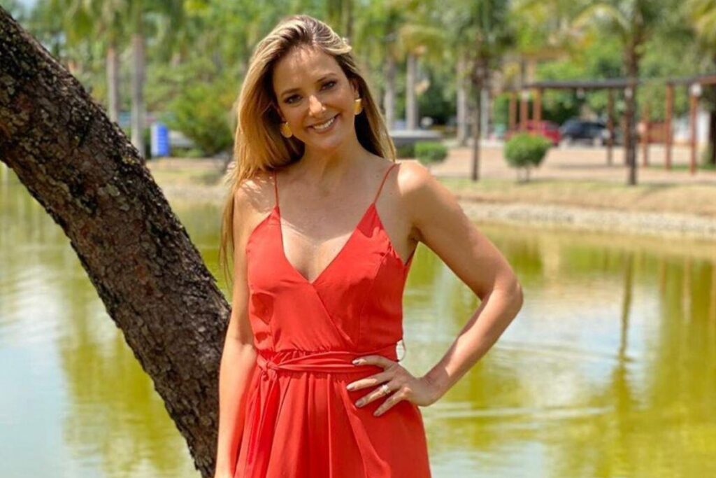 As meninas estão aproveitando as férias na Bahia