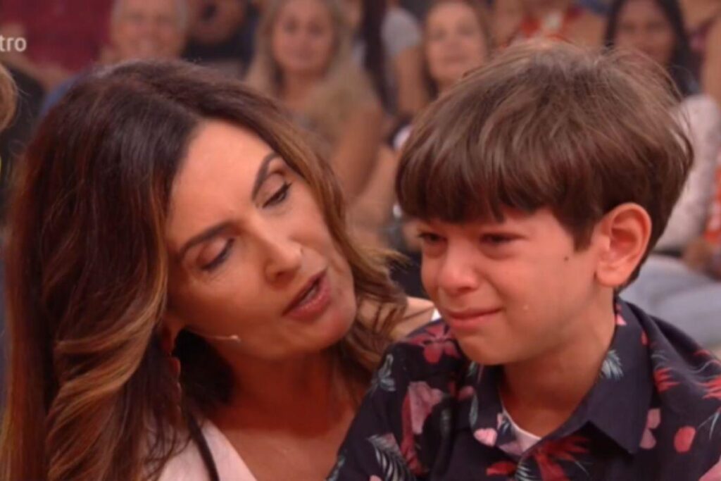 O menino chorou em pensar ficar sem a mãe