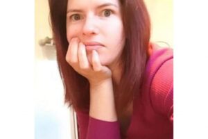 Katie Bowman contou que ficou muito constrangida