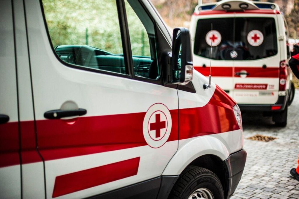 A criança foi levada às pressas para o hospital