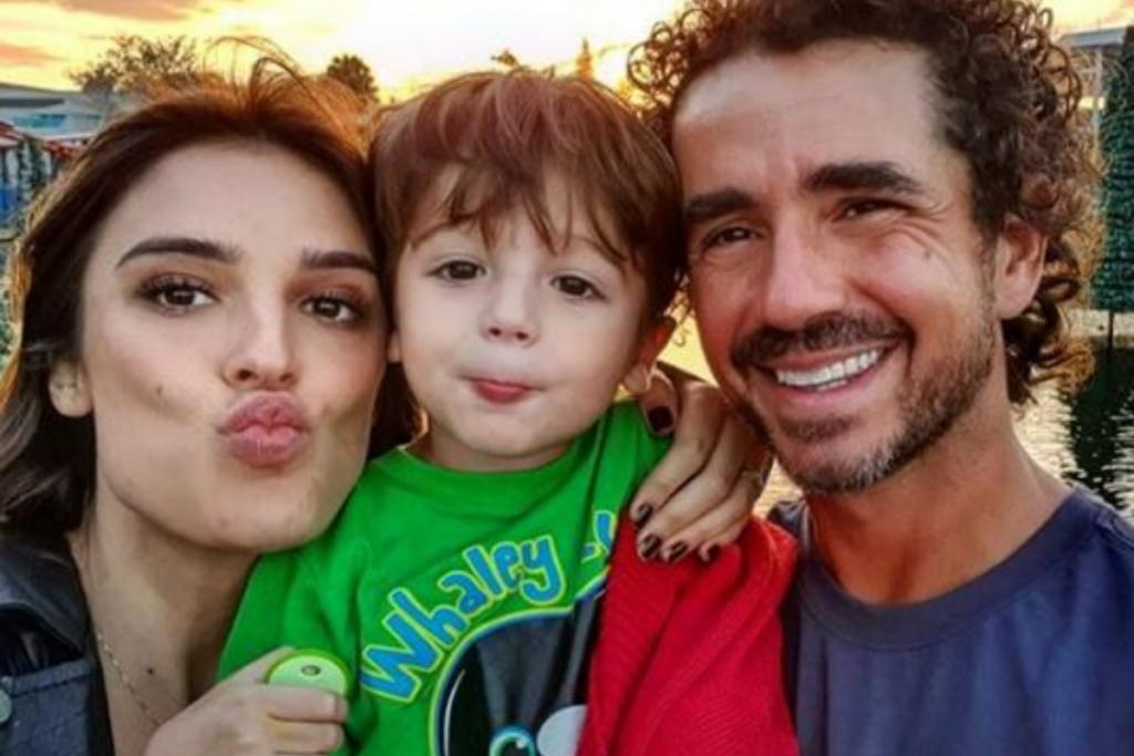 Rafa Brites e Felipe Andreoli são pais de Rocco