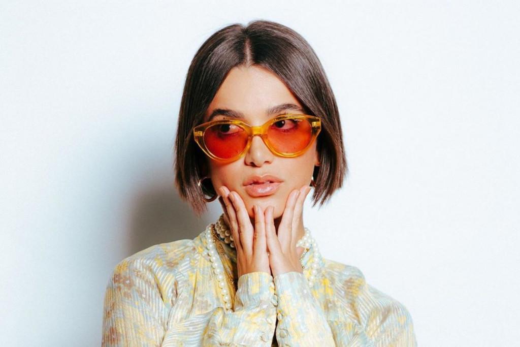 Preocupada, Manu Gavassi pede teste de gravidez para produção do BBB