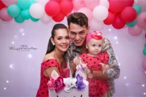 Valentina é muito amada pelo casal