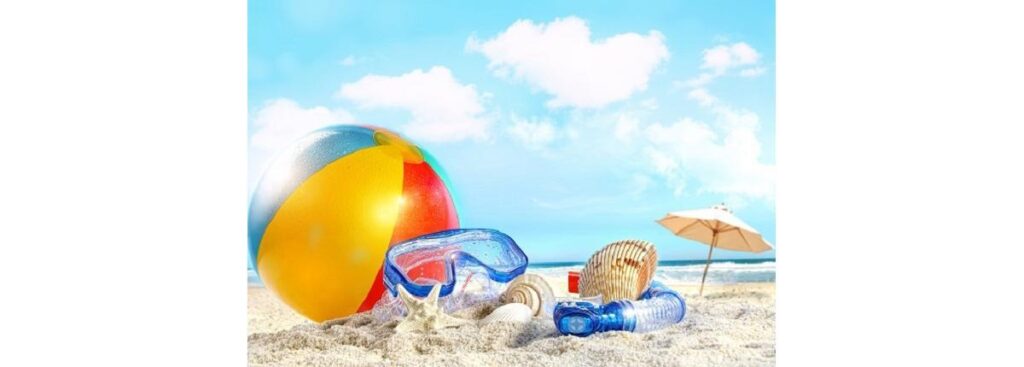 Mãe cria praia para divertir os filhos em casa