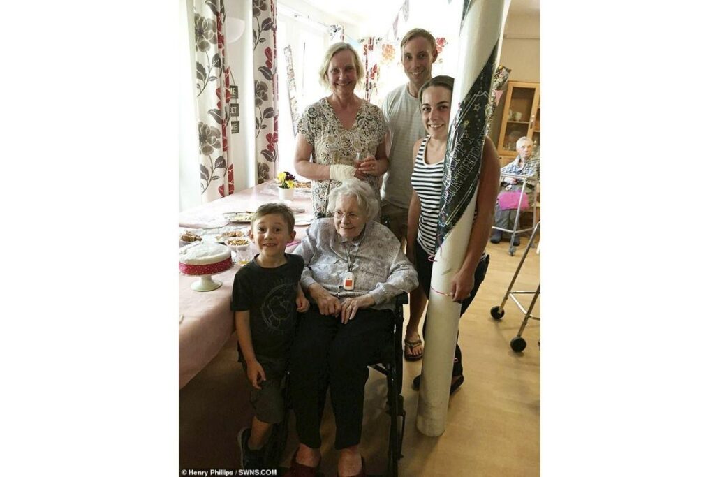 Rita tem 99 anos de idade