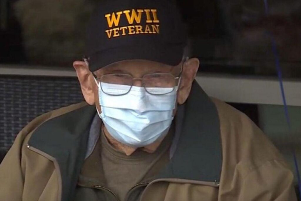 Homem de 104 anos é a pessoa mais velha de se curar do coronavírus