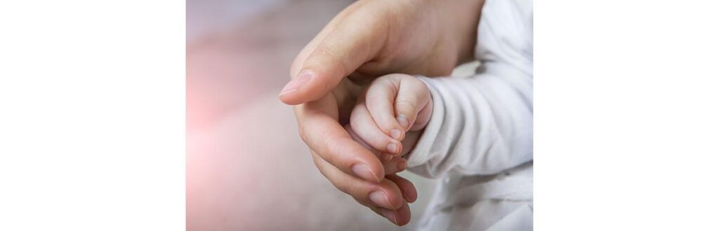 Mãe de recém-nascido que morreu de covid-19, tem teste negativo