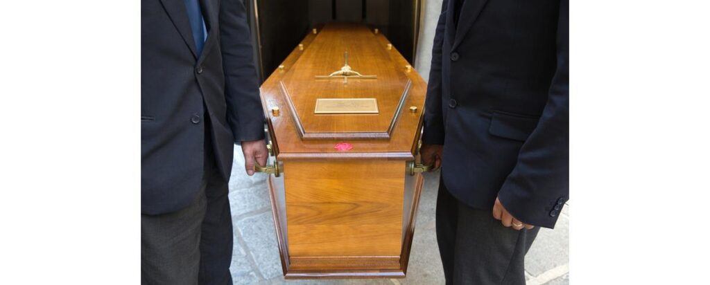 Caixões são trocados durante pandemia e família só percebe o erro durante velório / Imagem ilustrativa