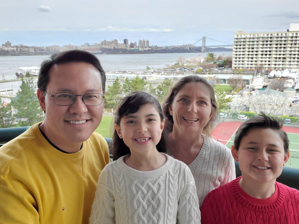 Alexandre e sua família moram nos Estados Unidos há dois anos